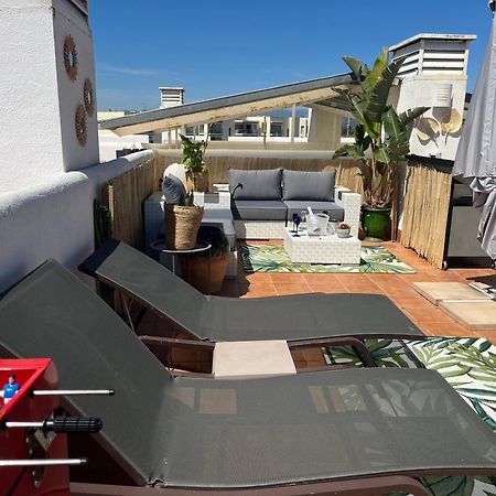 Appartement Avec Terrasse Sur Le Toit Vue Mer 罗萨斯 外观 照片